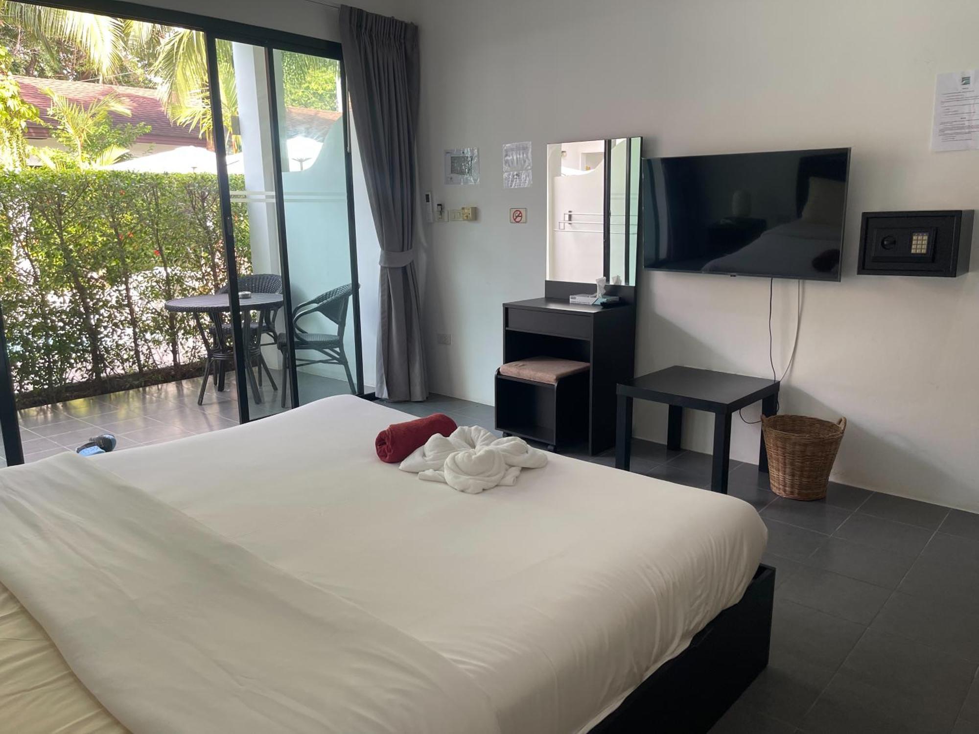 Lotus Bleu Resort & Restaurant Rawai エクステリア 写真